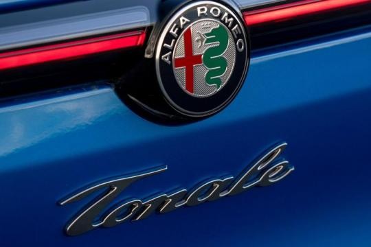 Alfa Romeo Tonale SUV Hatch 5 Door 1.3 Phev 280 Tributo Italiano Q4 Auto