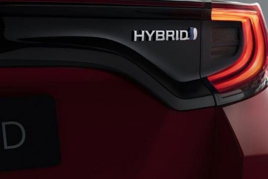 Toyota Yaris Hatchback 5 Door 1.5 Hybrid 130 GR Sport Bi-Tone CVT