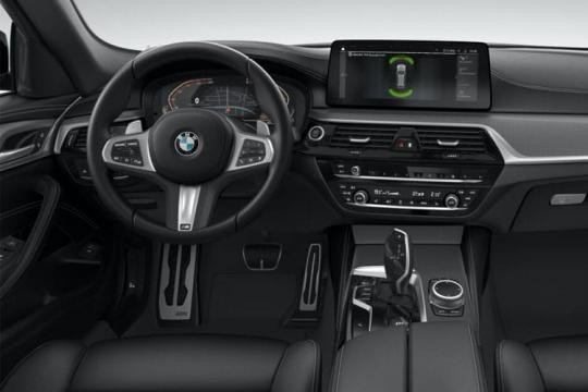 BMW 5 Series Touring 530e 2.0 xDrive M Sport Pro Auto