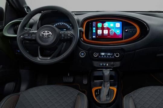 Toyota Aygo X Hatchback 5 Door 1.0 VVT-i Edge Auto