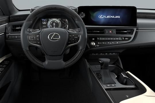 Lexus ES Saloon 300h 2.5 Premium E-Cvt