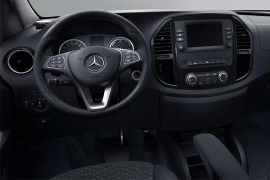 Mercedes eVito Tourer L3 150kW 100kWH Premium 9Seat