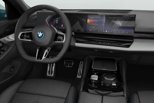 BMW i5 Touring eDrive40 Sport Edition Tech Plus Auto