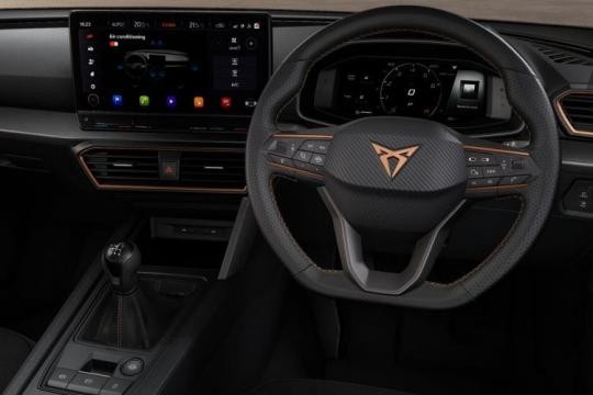 Cupra Leon Hatchback Hatch 1.4 e-HY 245 VZ2 Design Edition DSG