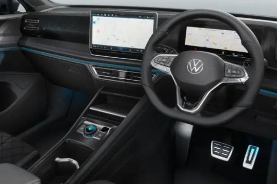 Volkswagen Tiguan SUV 1.5 eTSI 150 Elegance DSG7