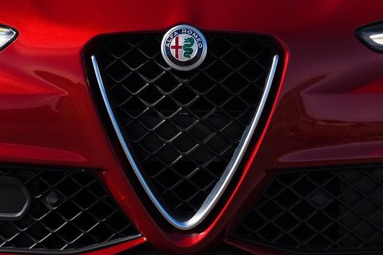 Alfa Romeo Giulia Saloon